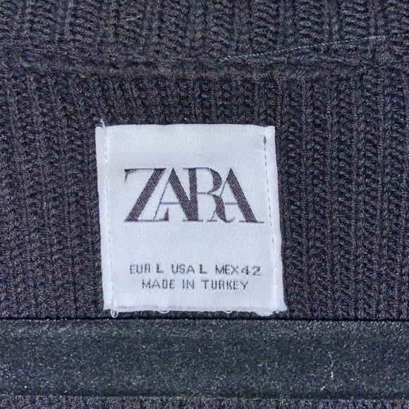 Black Zara Sweater - Picture 3 of 3